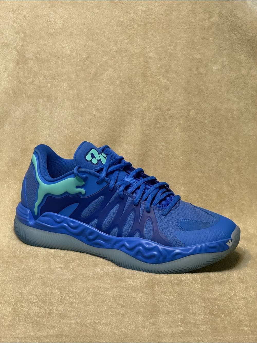 PUMA Hali 1 Basketball Shoes Men’s 11.5 Blue | Lightly Worn